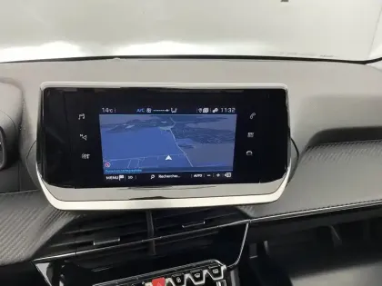 Photo 19 Peugeot 208  PureTech 100 S&S BVM6