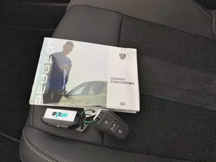 Photo 15 Peugeot 308  Hybrid 145 e-DCS6