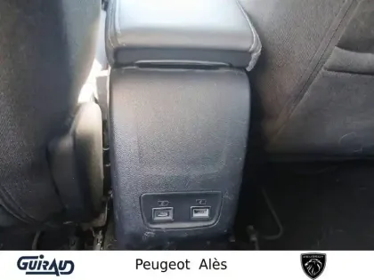 Photo 14 Peugeot 208  Hybrid 110 ch e-DCS6