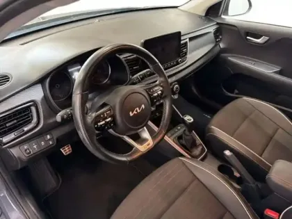 Photo 8 Kia Rio 1.0 T-GDi 120 ch MHEV iBVM6 GT Line Premium