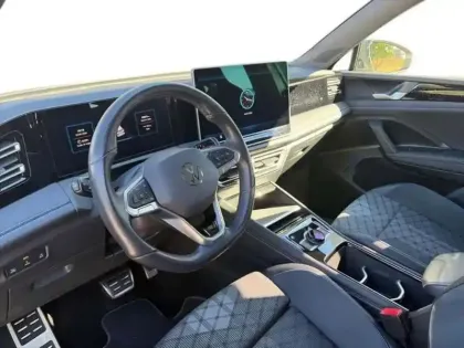 Photo 8 Volkswagen Tiguan 1.5 eHybrid 272ch DSG6 R-Line