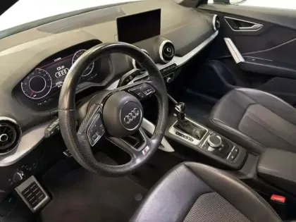 Photo 8 Audi Q2 35 TFSI 150 S tronic 7 S line