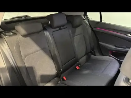 Photo 6 Volkswagen Golf  1.5 TSI ACT OPF 130ch Life Business 1st