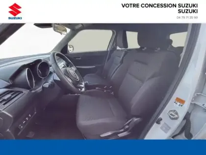 Photo 9 Suzuki Swift  1.2 Dualjet Hybrid 83ch Pack