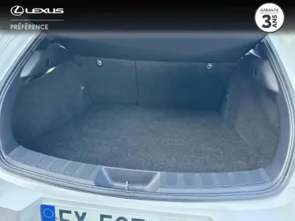 Photo 9 Lexus UX  300e Le