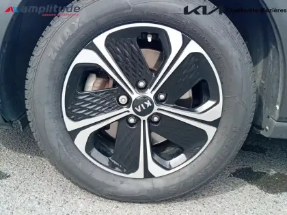 Photo 8 Kia Xceed  1.6 GDi 105ch + Plug-In 60.5ch Active DCT6