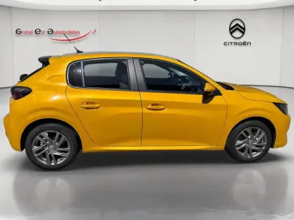 Photo 21 Peugeot 208  1.2 100ch S&S Active + Attelage