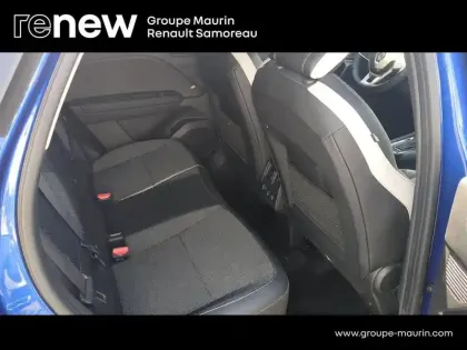 Photo 13 Renault Captur  1.6 E-Tech hybride 145ch Intens -21