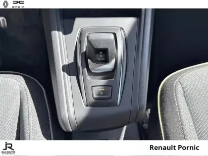 Photo 5 Renault Captur  1.8 E-Tech full hybrid 160ch Techno - 25