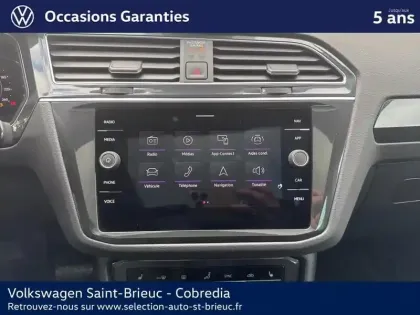Photo 10 Volkswagen Tiguan  2.0 TDI 150ch Elegance DSG7