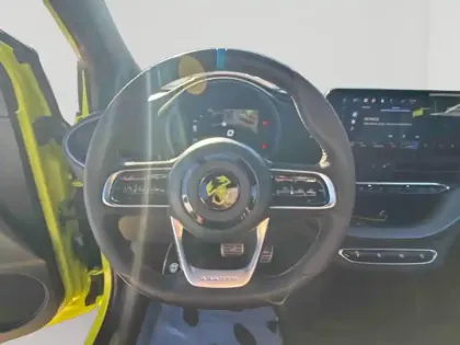 Photo 11 Abarth 500  e 155ch Turismo