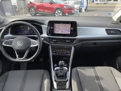 Photo 9 Volkswagen T-roc  1.0 TSI 110ch Life Plus