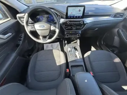 Photo 12 Ford Kuga  2.5 Duratec 190ch FHEV E85 Titanium BVA