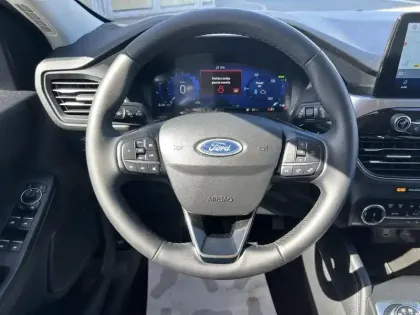Photo 13 Ford Kuga  2.5 Duratec 190ch FHEV E85 Titanium BVA