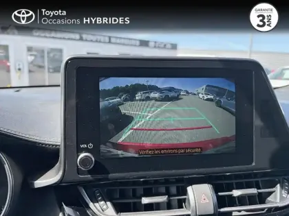 Photo 10 Toyota C-HR  1.8 Hybride 122ch Design Ultimate E-CVT