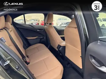 Photo 6 Lexus UX  300h F SPORT Design MY26