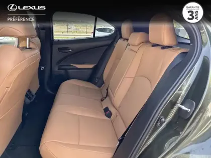 Photo 11 Lexus UX  300h F SPORT Design MY26