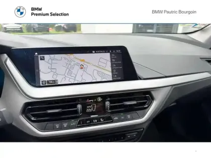 Photo 15 BMW Serie 1 Série 1 116dA 116ch Business Design DKG7