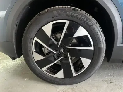 Photo 5 Opel Grandland  1.2 Turbo Hybrid 145ch GS e-DCT6