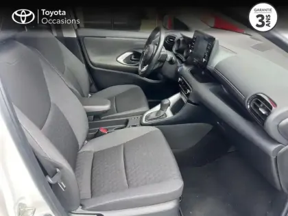 Photo 5 Toyota Yaris  116h Design 5p