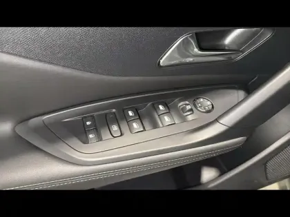 Photo 13 Peugeot 308  1.2 PureTech 130ch S&S Allure Pack