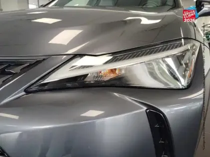 Photo 12 Lexus UX  250h Le 2WD