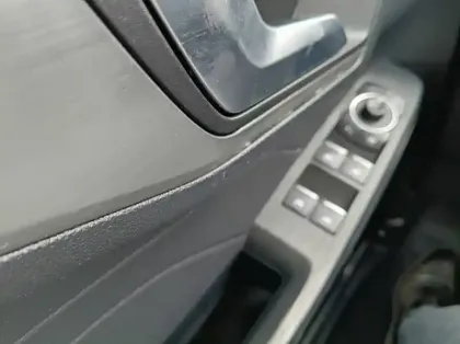 Photo 5 Ford Kuga 2.5 Duratec 180ch Hybrid FlexiFuel Titanium Powershift