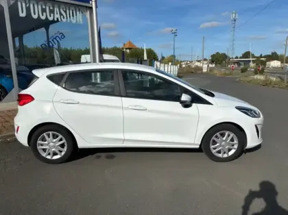 Photo 25 Ford Fiesta 1.0 EcoBoost 95ch Connect Business Nav 5p