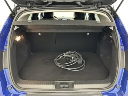 Photo 17 Renault Captur E-Tech hybride rechargeable 160 Techno 5p
