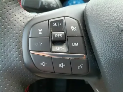Photo 16 Ford Kuga 2.5 Duratec 180ch Hybrid FlexiFuel ST-Line X Powershift