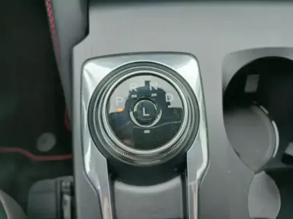 Photo 7 Ford Kuga 2.5 Duratec 180ch Hybrid FlexiFuel ST-Line X Powershift