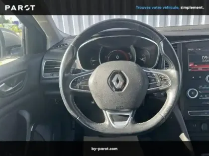 Photo 36 Renault Megane IV BERLINE TCe 130 Energy Intens