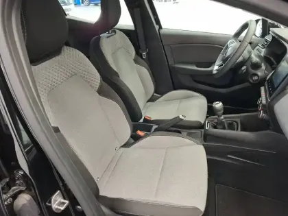 Photo 10 Renault Clio  TCe 90