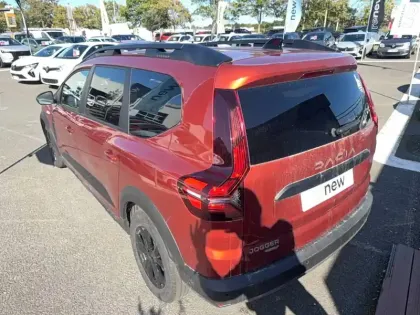 Photo 18 Dacia Jogger  Hybrid 140 5 places GSR2