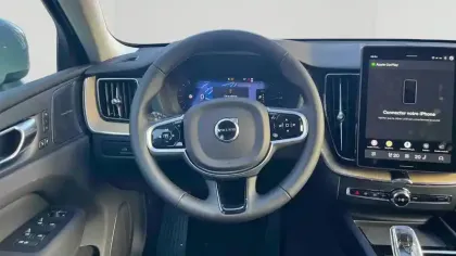 Photo 5 Volvo XC60  T6 AWD Hybride rechargeable 253 ch+145 ch Geartronic 8