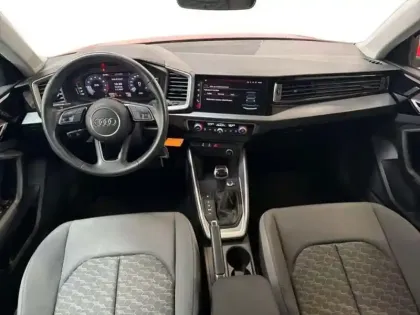 Photo 7 Audi A1 25 TFSI 95 ch S tronic 7 Advanced