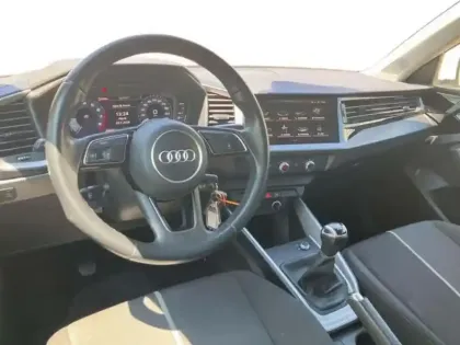 Photo 8 Audi A1 ALLSTREET 30 TFSI 110 ch BVM6 Design