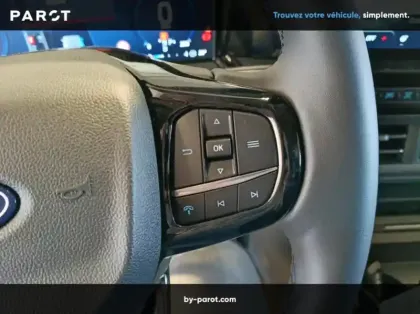 Photo 17 Ford Tourneo Custom 340 L1H1 2.5 Duratec 232ch Hybride rechargeable Titanium X CVT