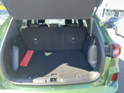 Photo 10 Ford Kuga 2.5 Duratec 180ch Hybrid FlexiFuel ST-Line Powershift