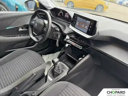 Photo 13 Peugeot 208  PureTech 100 S&S BVM6