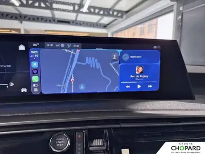 Photo 18 Peugeot 5008  Hybrid 145 ch e-DCS6