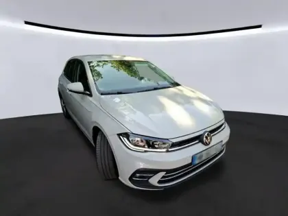 Photo 13 Volkswagen Polo 1.0 TSI 95 S&S DSG7