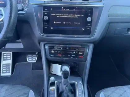 Photo 9 Volkswagen Tiguan 1.4 eHybrid 245ch DSG6 R-Line
