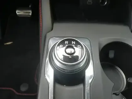 Photo 6 Ford Kuga  2.5 Duratec 180ch Hybrid FlexiFuel ST-Line X Powershift