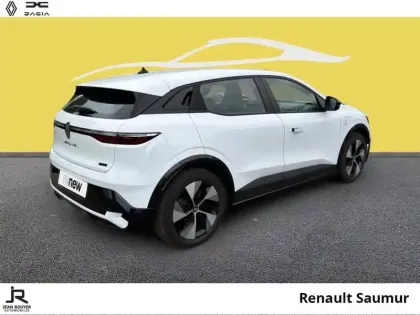 Photo 11 Renault Megane  E-Tech Electric EV60 220ch Equilibre super charge -B