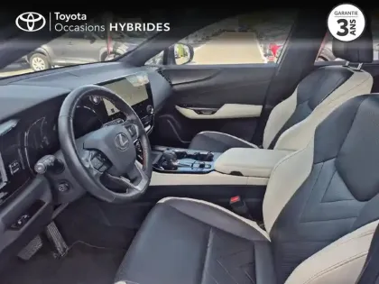 Photo 10 Lexus Nx  450h+ Executive 4WD MY24