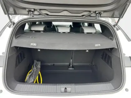 Photo 8 Renault Megane  E-Tech Electric EV60 220ch Techno super charge -C