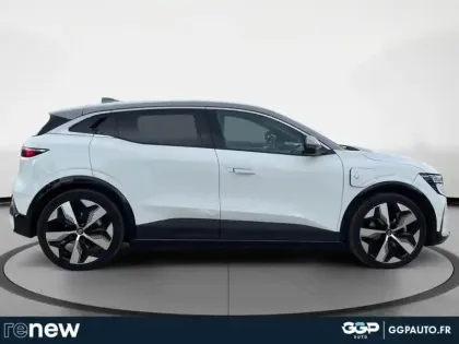 Photo 20 Renault Megane  E-Tech Electric EV60 220ch Techno super charge -C