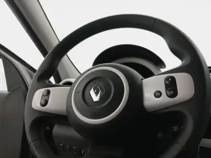 Photo 89 Renault Twingo  1.0 SCe 65ch Equilibre