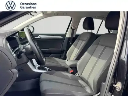 Photo 11 Volkswagen T-roc  1.0 TSI 110ch Life Plus